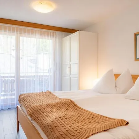 Lovely 3-bedroom In زيرمات